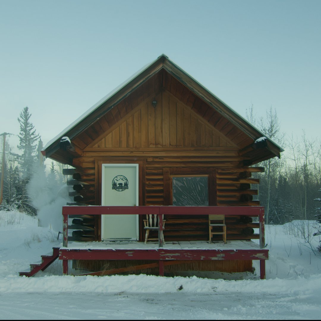 Grizzly Grotto cabin exterior